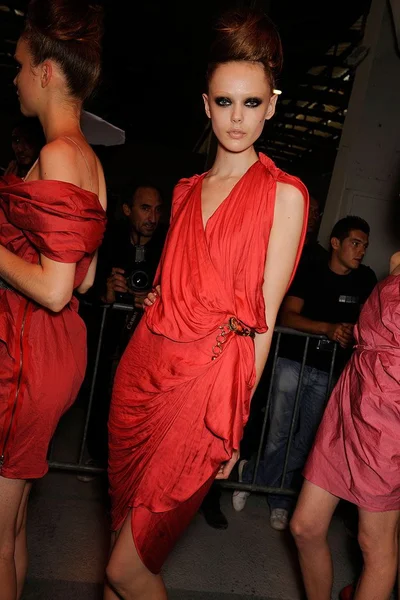 Look 49